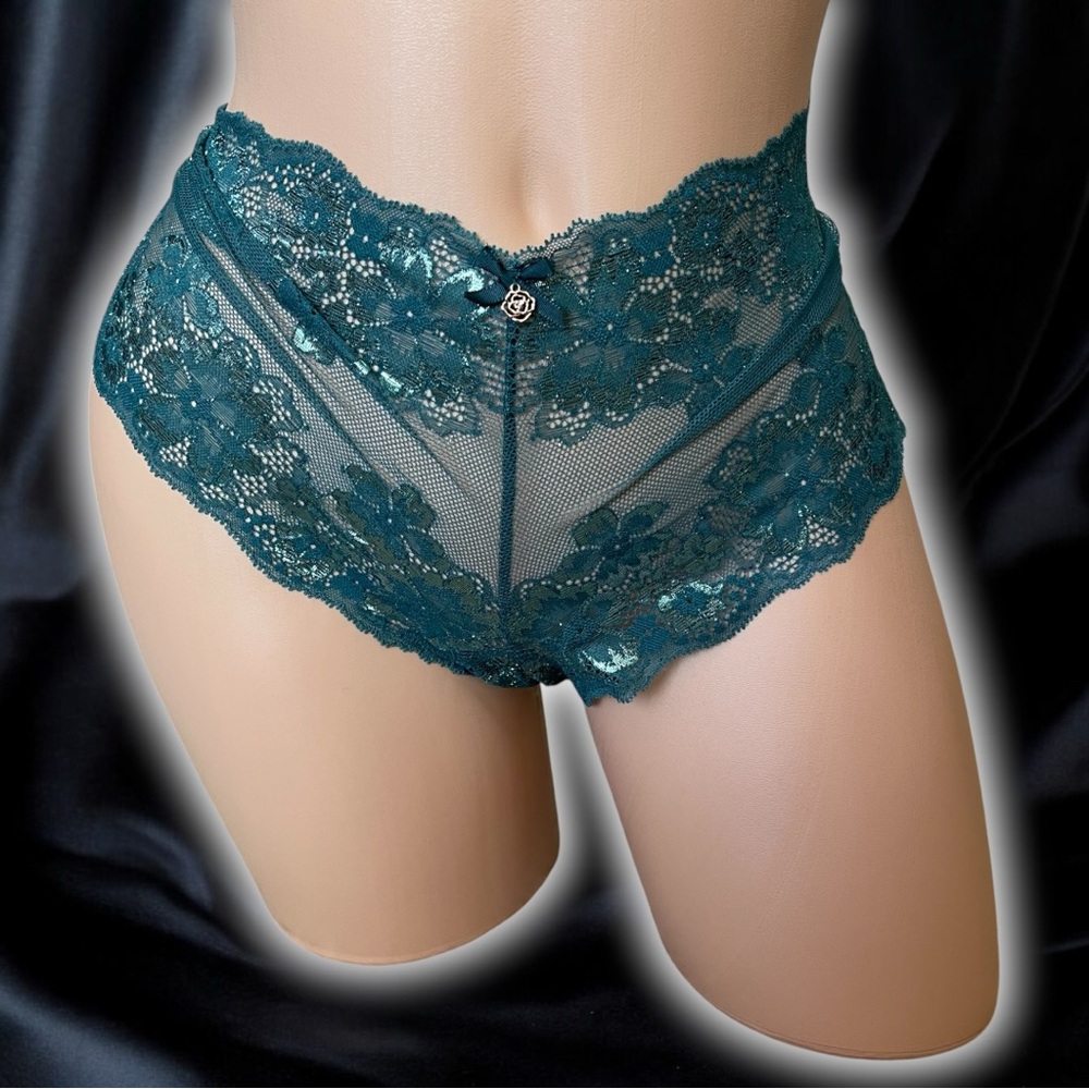 Victoria’s Secret Intimates Green Floral Mesh Lace Sheer Shortie Cheeky Panties